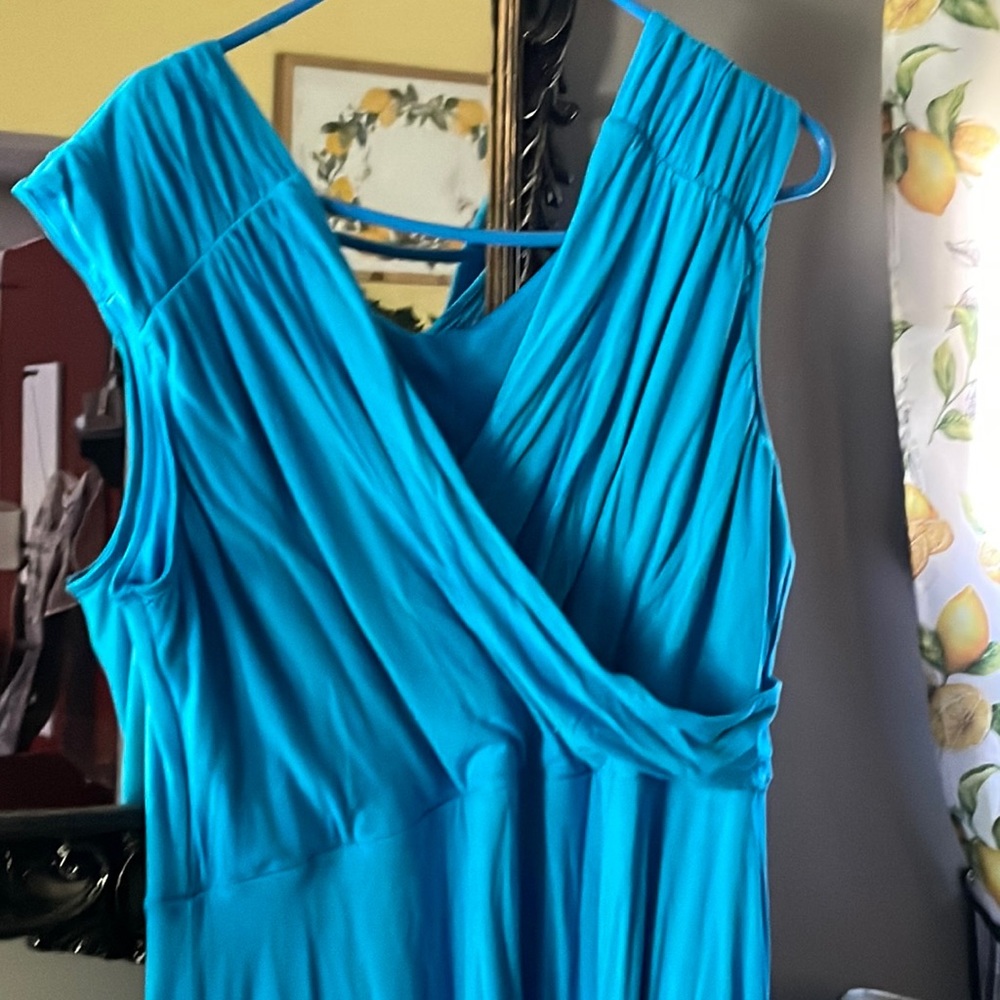 Never worn beautiful summer dress